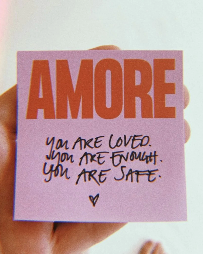 AMORE Haftnotizen Rosa/Rot – Detailansicht – Geschenkidee für Lover – NAVUCKO