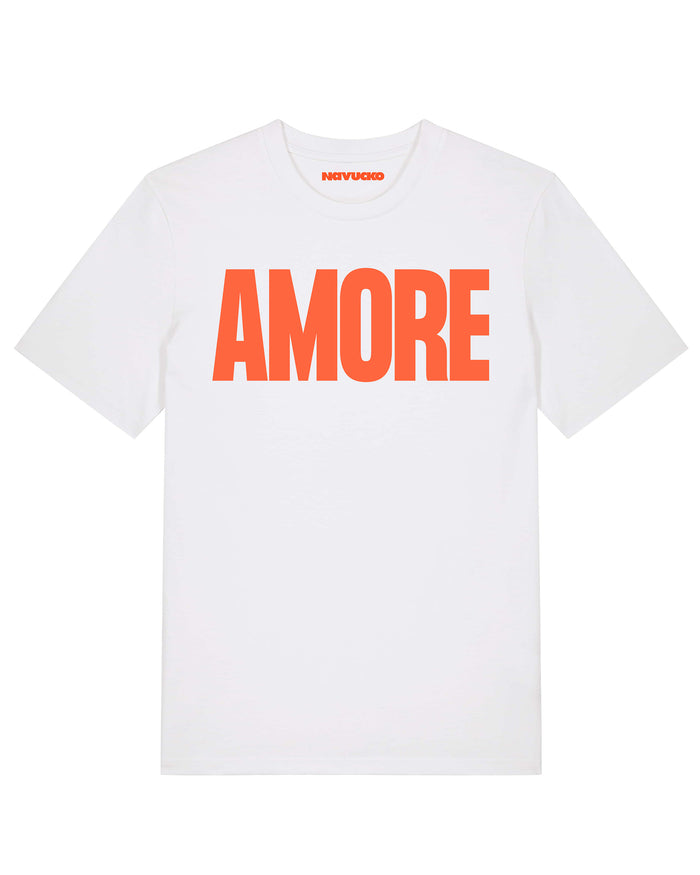 Unisex T-Shirt AMORE Weiss – hochwertiges Shirt mit AMORE Design von NAVUCKO